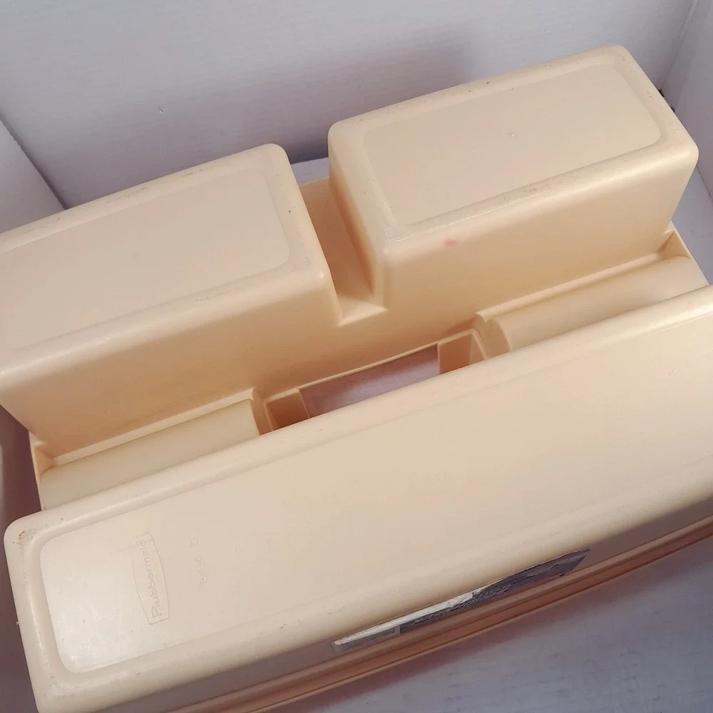 Vintage Rubbermaid 3154 Divided Storage Roughneck Carry Caddy toolbox USA almond